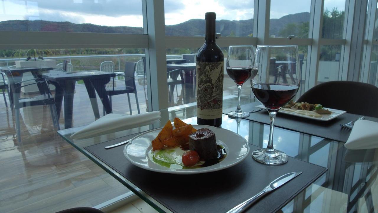 Hotel Cantera Respira Campo Potrero de los Funes Ngoại thất bức ảnh